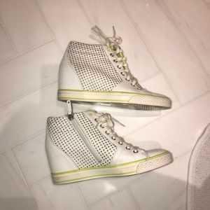 DKNY White wedge sneakers